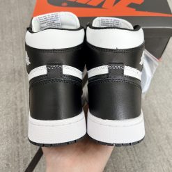 Giay-Nike-Air-Jordan-1-Retro-High-OG-Black-White (7)
