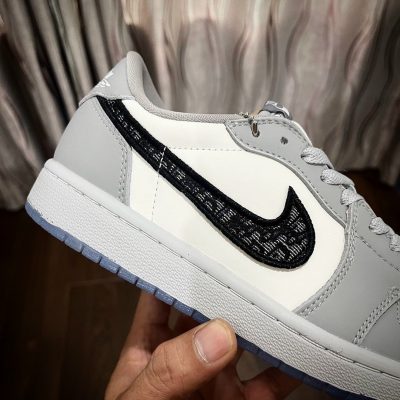 Nike Jordan 1 Low Dior  ZOAN