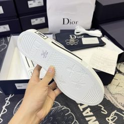Giày Converse X Dior Kaws B23 Low Top White Dior Oblique Like Auth 07