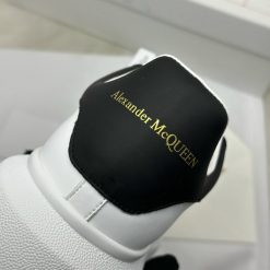 Giày Alexander McQueen Oversized Sneaker 'White Black' Gót Nhung