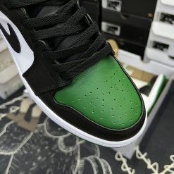 chuyengiaysneaker-com-giay-sneaker-nike-air-jordan1-green-toe1010