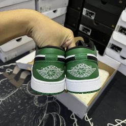 chuyengiaysneaker-com-giay-sneaker-nike-air-jordan1-green-toe11