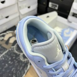 Giày Nike Air Jordan 1 Low University Blue Siêu Cấp