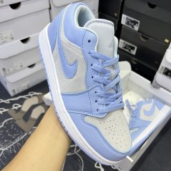 Giày Nike Air Jordan 1 Low University Blue Siêu Cấp