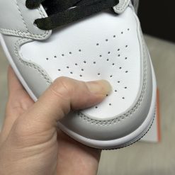 Giày Nike Air Jordan 1 Low Smoke Grey V2 Siêu Cấp