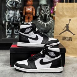 Giày Nike Air Jordan 1 Retro High OG 'Black White' Like Auth
