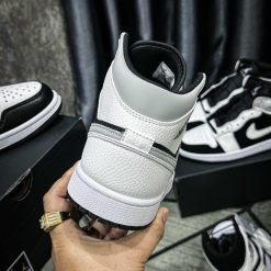 Giày Nike Air Jordan 1 Mid 'White Shadow' Like Auth