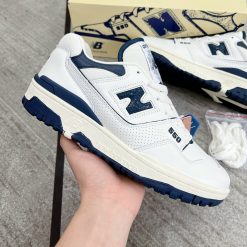 https___chuyengiaysneaker.com.com_new-balance-iconic-550-silhouette-releases-classic-white-navy-colorway (3)